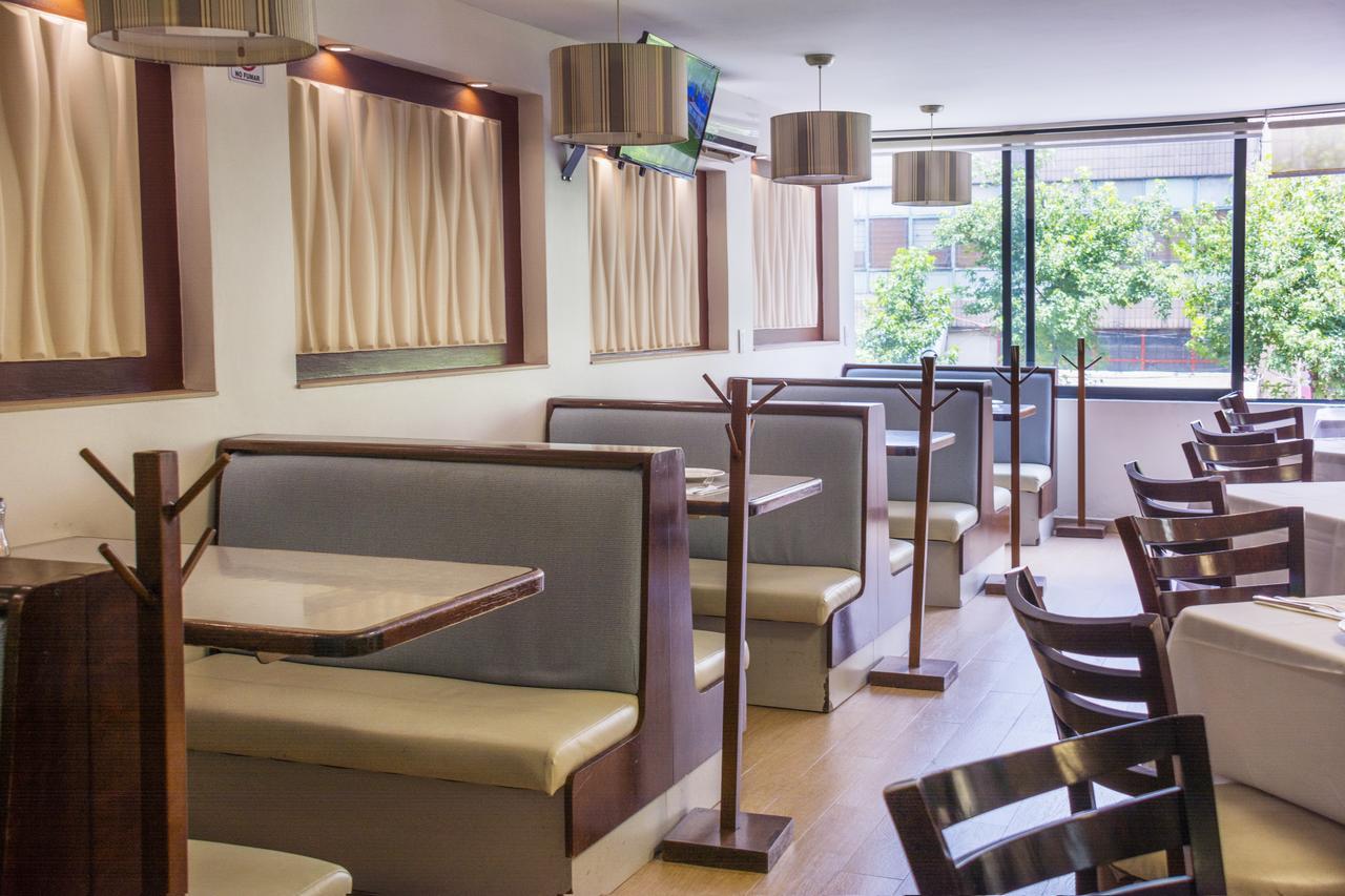 Castropol Hotel 3*