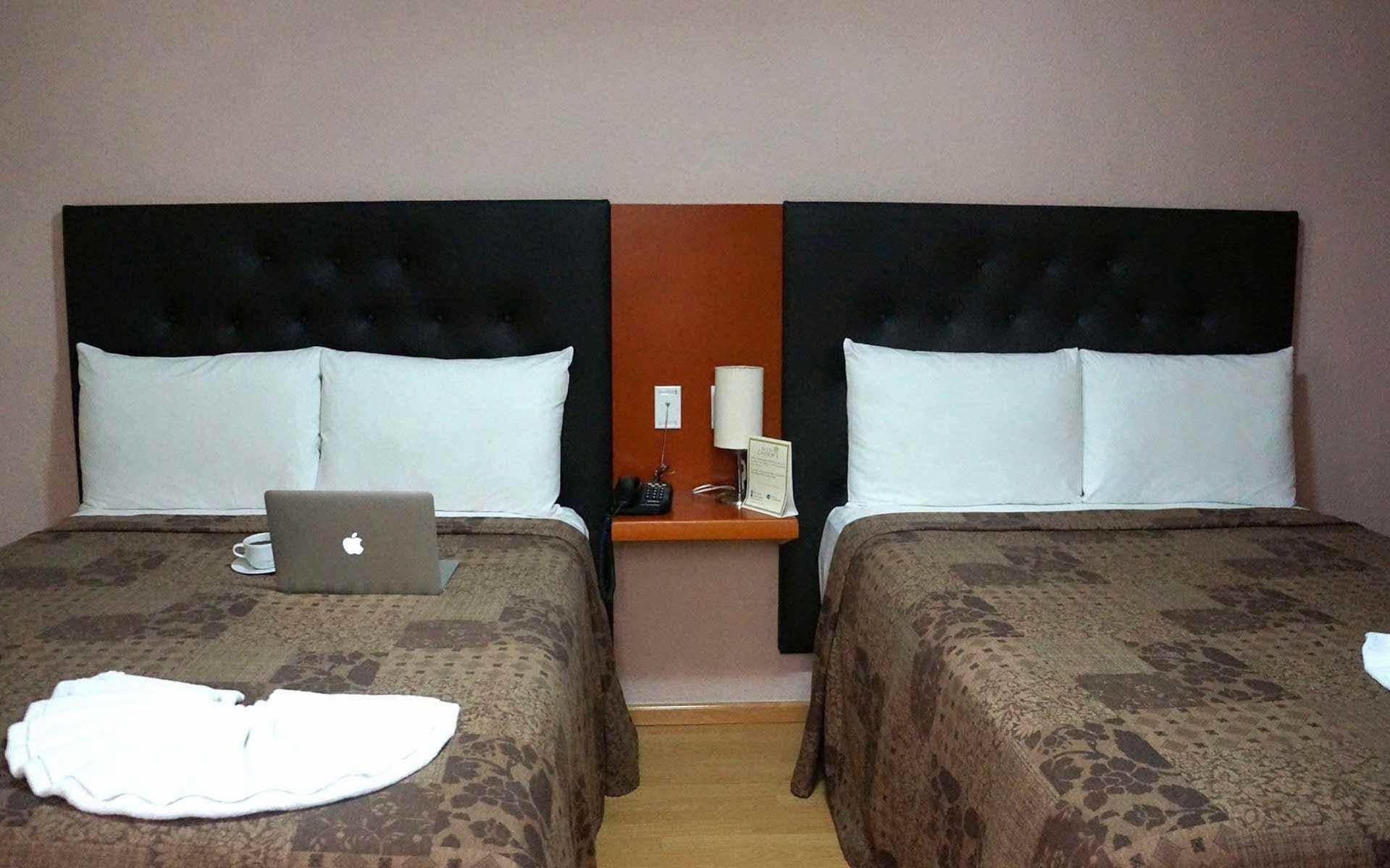 Castropol 3* Mexiko-Stadt